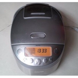NỒI CƠM NHẬT